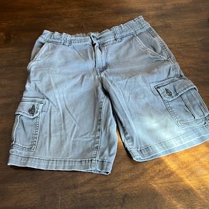 Arizona cargo shorts size 14 husky